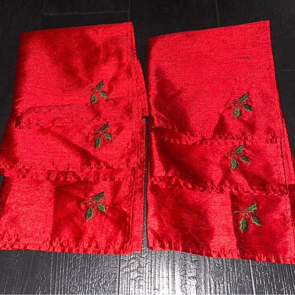 Cloth Holiday Christmas Dinner Napkins Embroidered Holly Berries Set Of‎ 6 - Picture 7 of 9